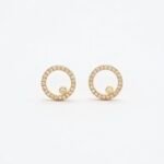 Boucles d’oreilles spirales pavées